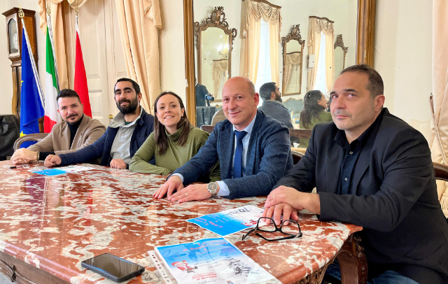 Tutto pronto per “La calata di Babbo Natale” a Taranto